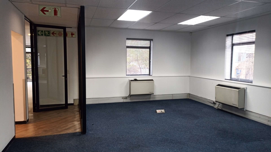 To Let commercial Property for Rent in Newlands Western Cape